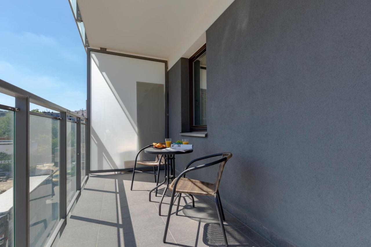 Kazou Residence Warsawa Bagian luar foto