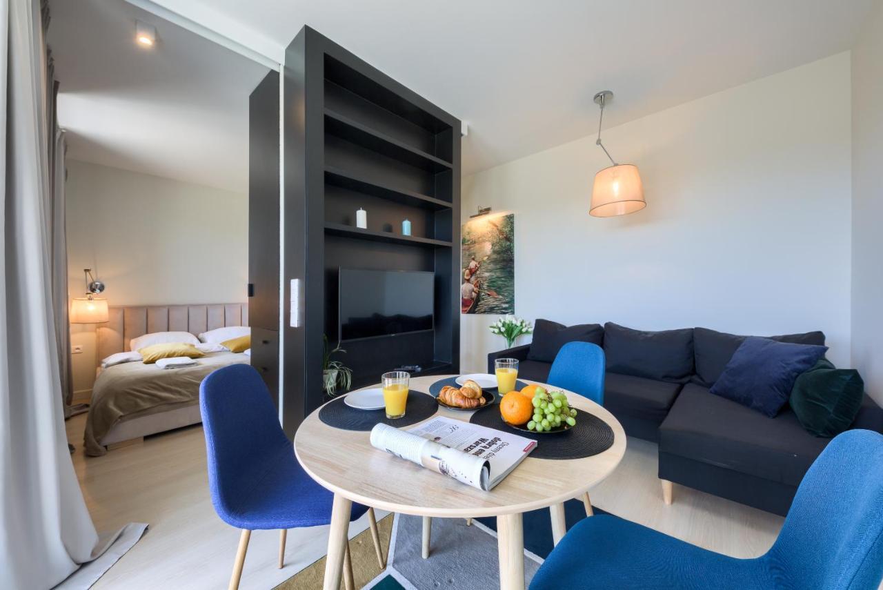 Kazou Residence Warsawa Bagian luar foto