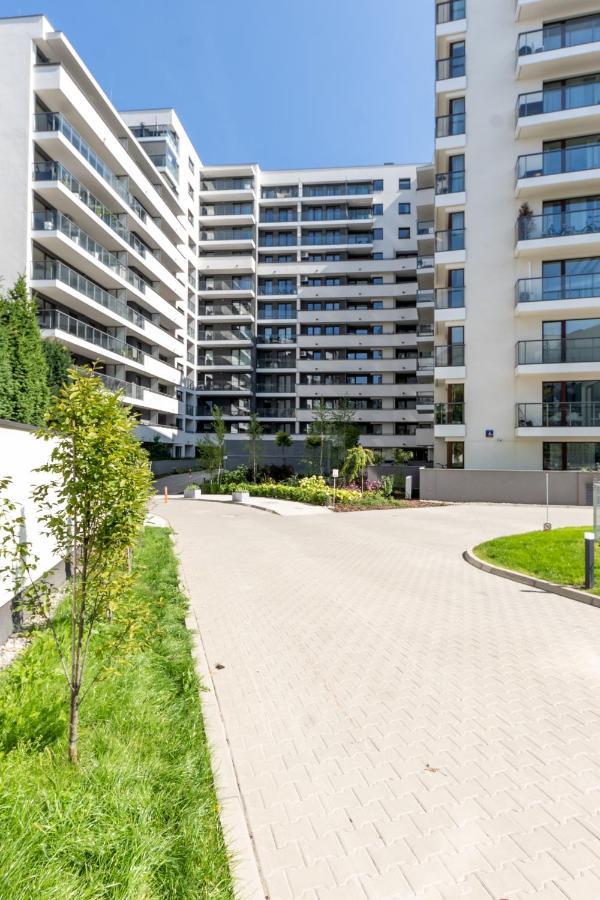 Kazou Residence Warsawa Bagian luar foto