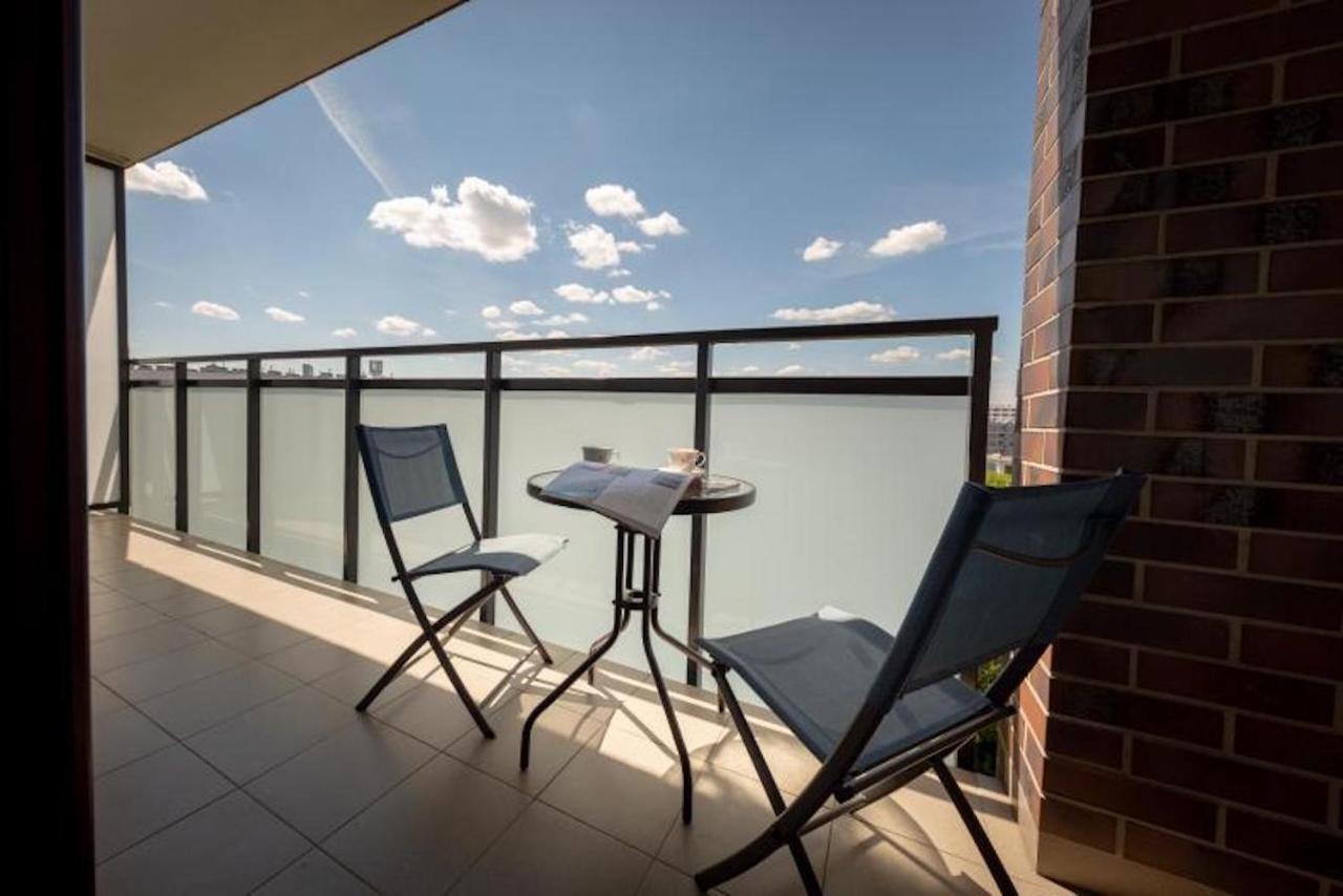 Kazou Residence Warsawa Bagian luar foto