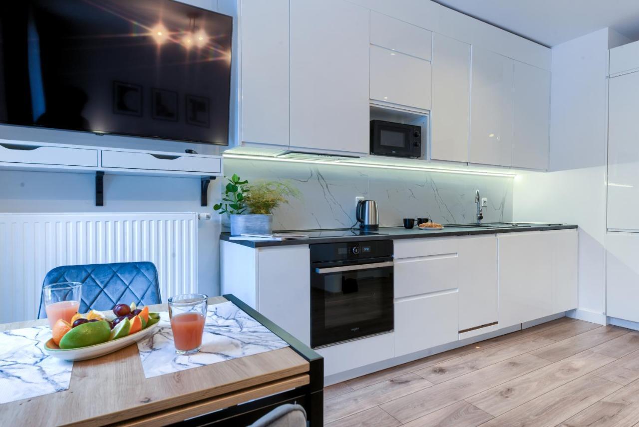 Kazou Residence Warsawa Bagian luar foto