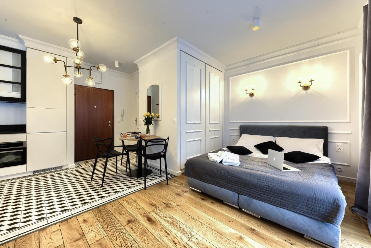 Kazou Residence Warsawa Bagian luar foto