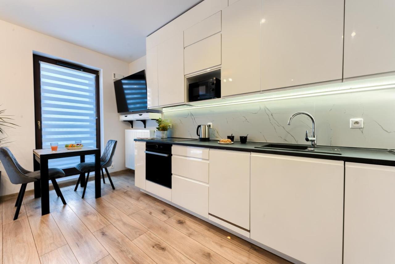 Kazou Residence Warsawa Bagian luar foto