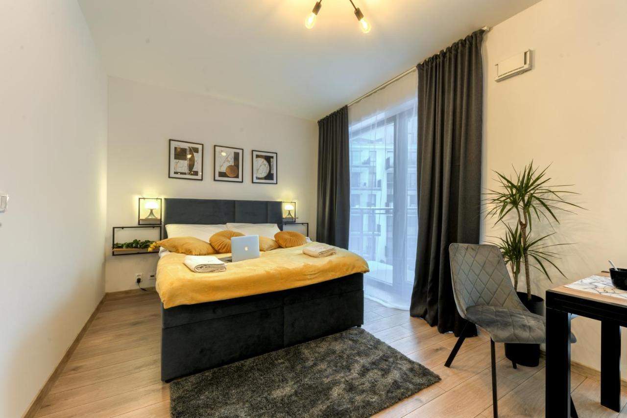 Kazou Residence Warsawa Bagian luar foto