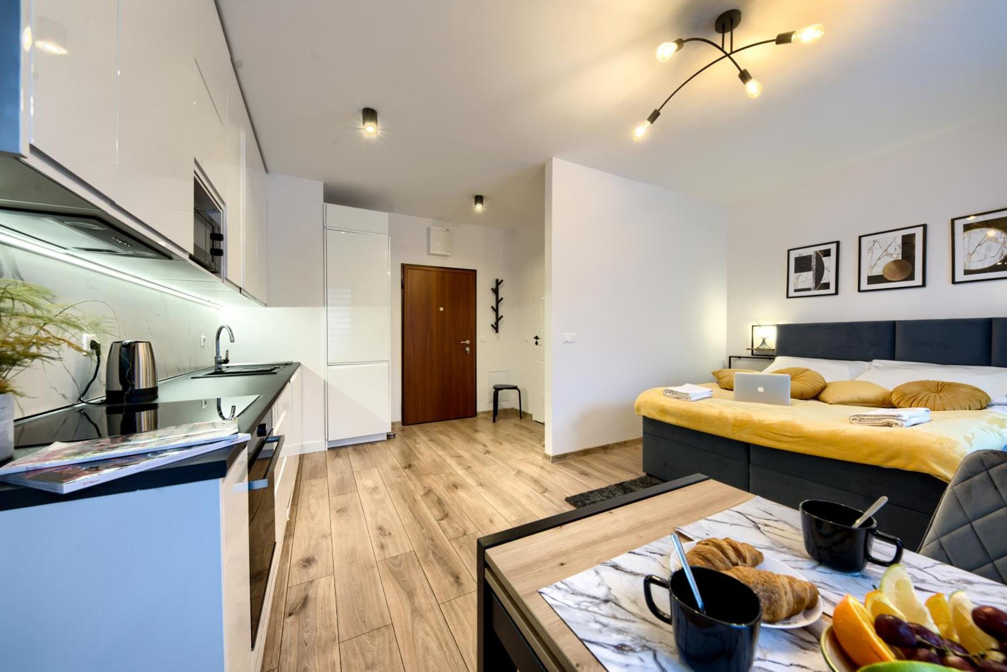Kazou Residence Warsawa Bagian luar foto