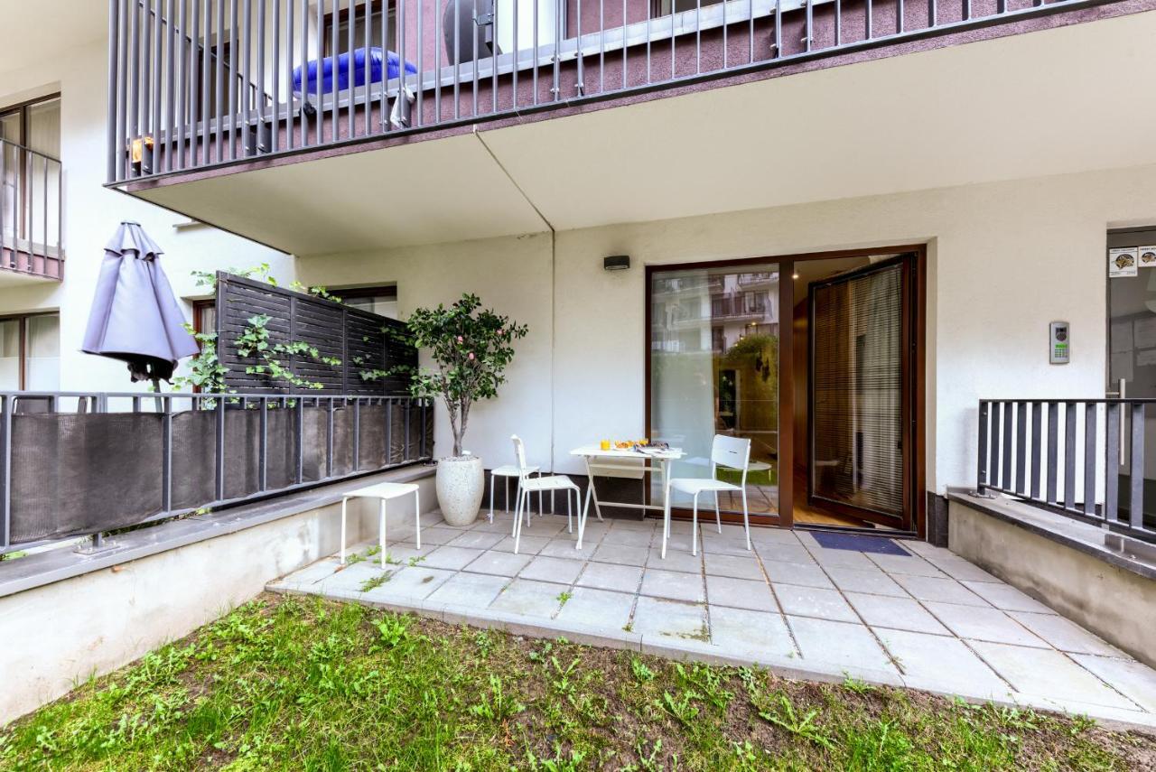 Kazou Residence Warsawa Bagian luar foto